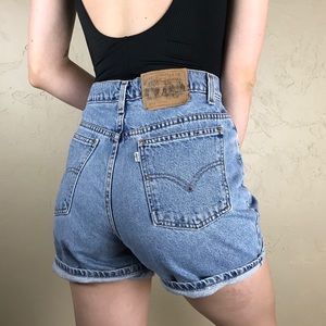 Vintage Levi’s shorts